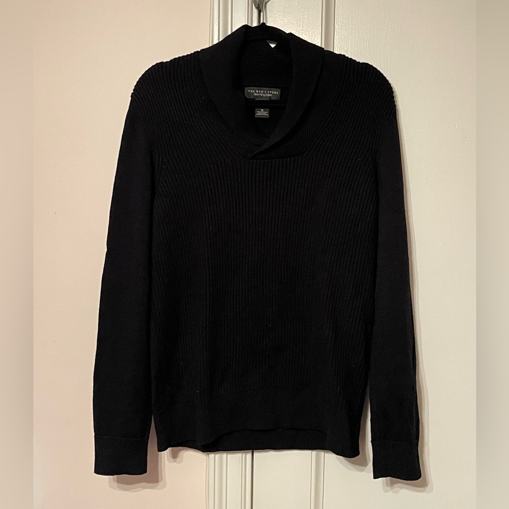 The Bloomingdales Store Black Wool Sweater